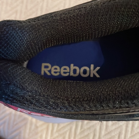 Reebok shoes - Picture 4 of 11